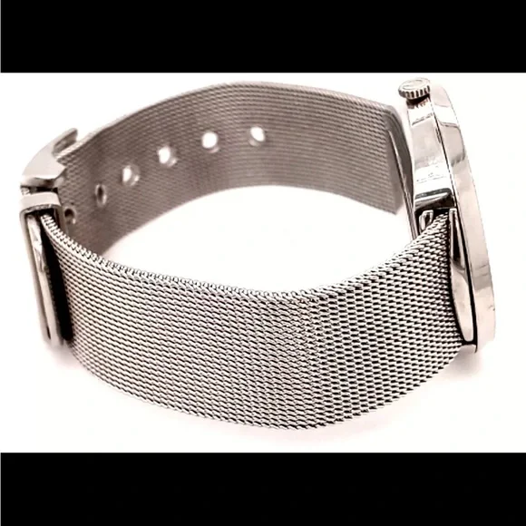GUCCI Stainless Steel 35mm U-Play Mesh Quartz Watch Silver #88 new battery Gucci woman watch U Play Stainless Steel YA129446 35mm | eBay main image 4